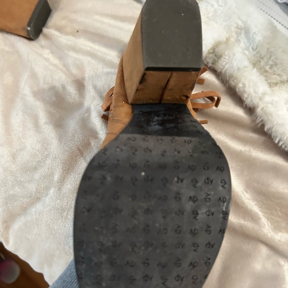 Women’s open DV open toed frindge Booties - Picture 7 of 11